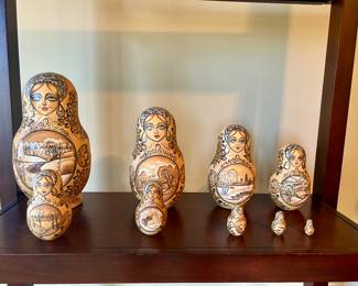 Matryoshka nesting dolls