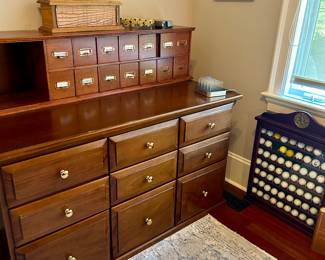 Files & storage cabinet (with 3 file drawers)