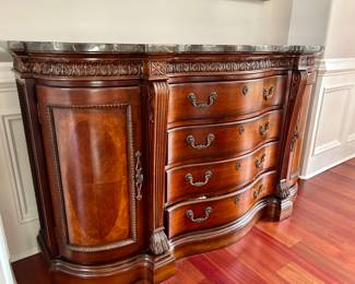 Buffet/sideboard