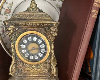 Antique gilt bronze French clock 