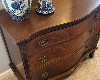 Gorgeous 1930s flame mahogany three drawer chest