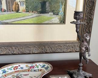 Beautiful porcelains and bronzes