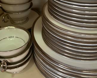 THEODORE HAVILAND Madison Platinum 