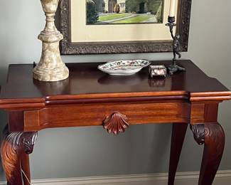 Game table in walnut 1900