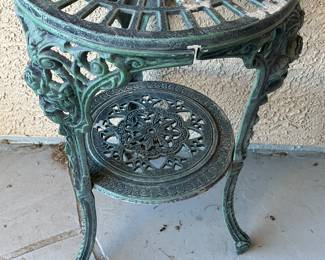 Plant stand