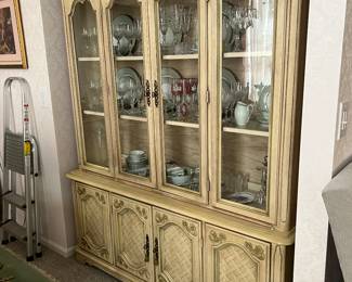 CHINA CABINET