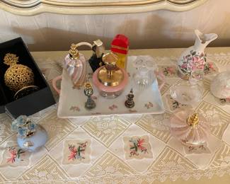 PERFUME BOTTLES AND ATOMIZERS