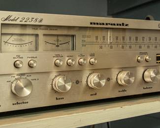 Marantz 2238B Receiver In Working Condition With Speakers