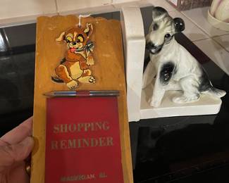 if we find the other bookend  i'll post the pair !!