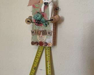 crafty sewing themed wall decor !