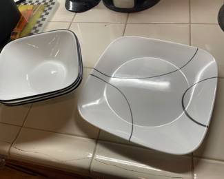 retro corelle set  black and white 