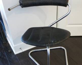 Bauhaus "B 5" Tubular Chrome Chair designed by Stefan Wewerka