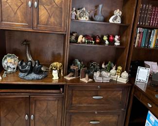 Shelves/cabinet office furniture