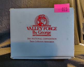 LOT 23 - CAMPBELL SOUP TRAIN CAR BY VALLEY FORGE