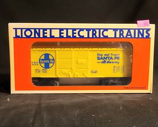 LOT 18 - SANTA FE BOX CAR 6-16250