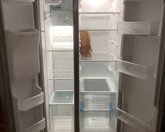side by side refrigerator 