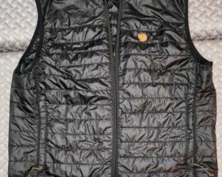 Various Men's Clothing,  Size Large Shirt, 34x32 Pants. 
To include Pantagonia, Banana Republic, Cotopaxi, FJall Raven, Etc