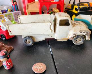 Children's Games & Toys