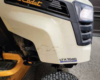 Cub Cadet LT X 1040 Automatic Riding Lawnmower
