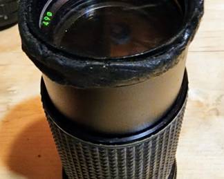 Quantaray Zoom Auto 80-200mm Lens