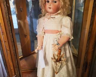 Simon Halbig Doll in Excellent Condition