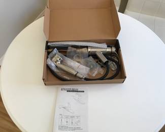 NEW Kingston Brass Chrome Pull Out Kitchen Faucet Eden Collection $50