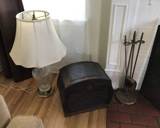 Decorative Wood Chest $10