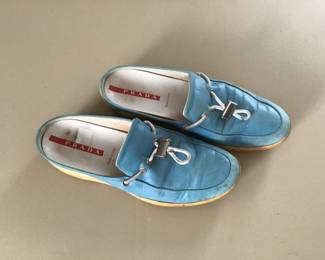 Pre-owned size 8 Prada Shoes Blue $30