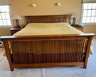 MICHAELS Primary California King Bedroom Set~~~Bed 2 Dressers all cedar lined!