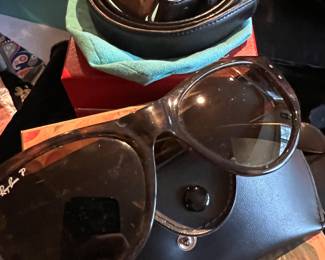 RAY BANS Sunglasses Vintage