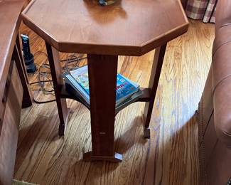 STICKLEY Tables