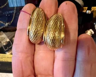 14kt Gold large HOOP Earrings