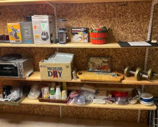 MISCELLANEOUS HOUSEHOLD ITEMS