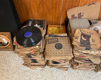 AMAZING ANTIQUE RECORDS. 