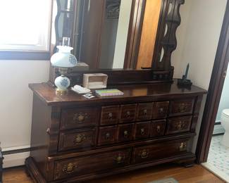 Larger bureau with mirror