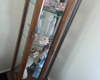 Display case for all your strumpets and flowers