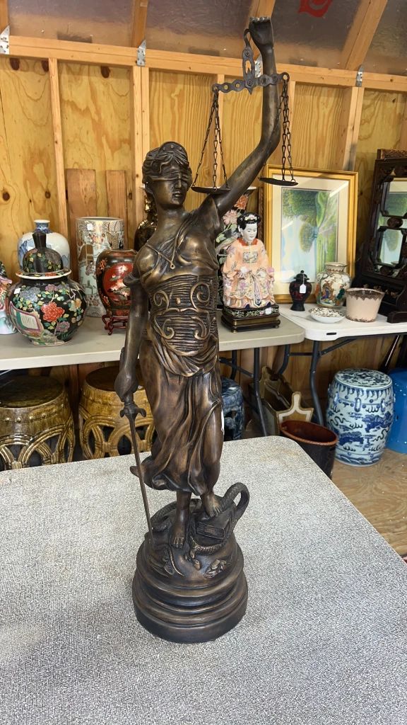 Mayer Lady Justice Scales of Justice Bronze