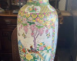 Oriental Porcelain Palace Floor Vase