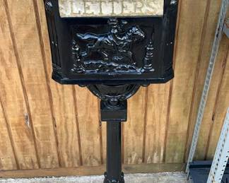 Aluminum Mail Box