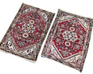 #211 • Made In Iranian Wool Lilihan Throw Rugs
