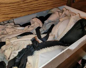 New (vintage) slips in drawers