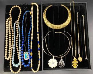 Costume JewelryNecklaces