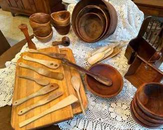 Daniel Cragin Bowls And Other Wooden Items Etc