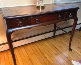 3 Drawer Console Table