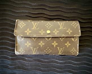 Louis Vuitton wallet 