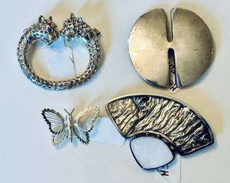 Brooches, including sterling silver (R, top and bottom)