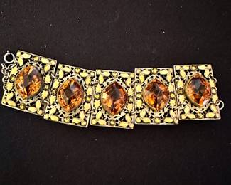 Vintage fashion jewelry