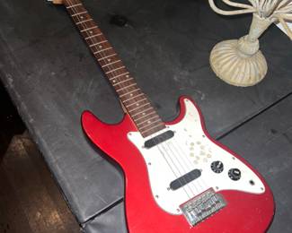 Electric guitar 