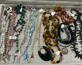 Vintage rosaries and prayer beads 