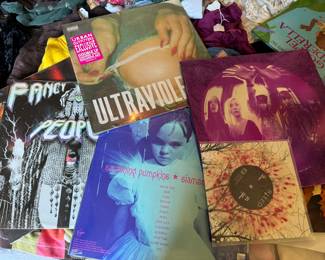 Vinyl records 
